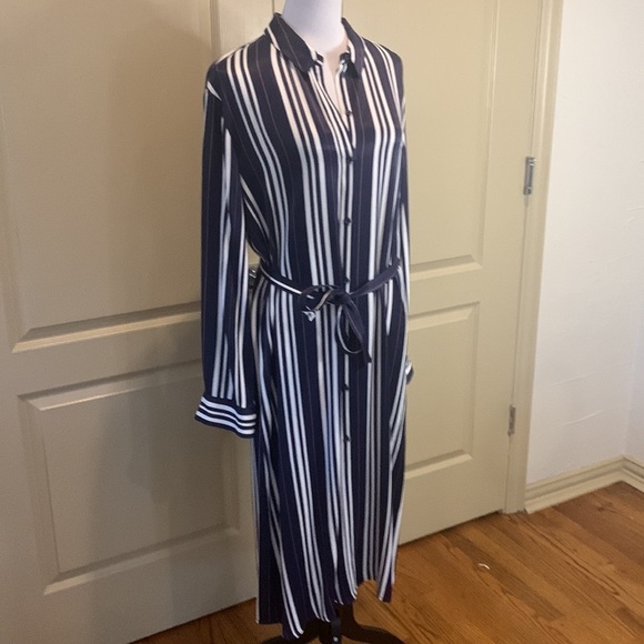 Treasure & Bond Women's Long Shirt Dress, Medium - Picture 2 of 8